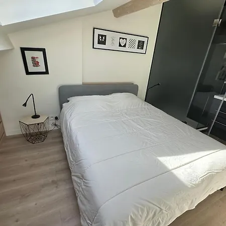 Spacious Bright And Well-decorated *